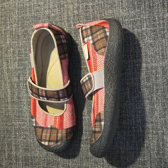 Keen plaid Mary Janes - Picture 2 of 5